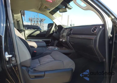 2021 Toyota Tundra Sr5 z USA, uszkodzony, nr VIN 5TFDY5F15MX033371